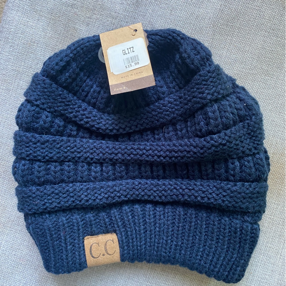 Beanie bundle - Picture 2 of 5